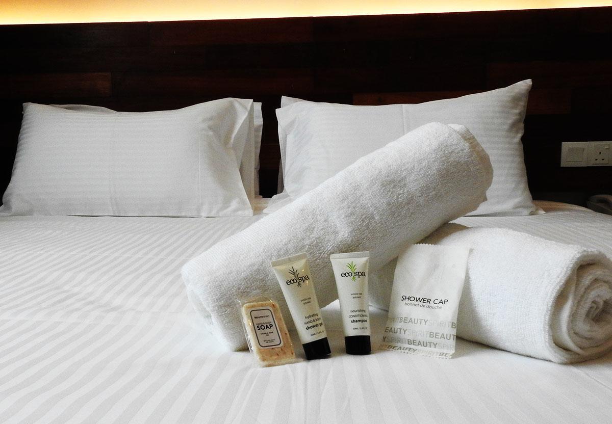 The Riverbank Hotel Kuantan Esterno foto