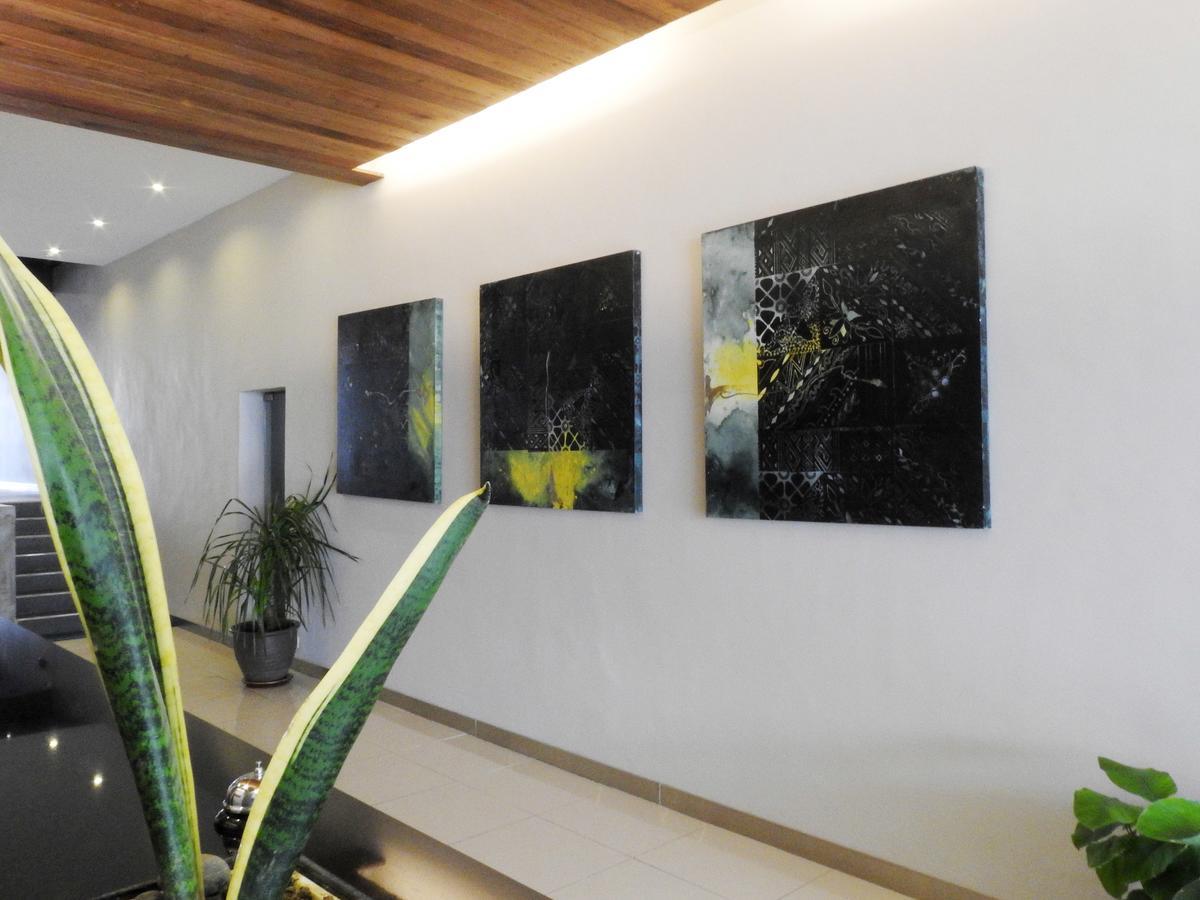 The Riverbank Hotel Kuantan Esterno foto